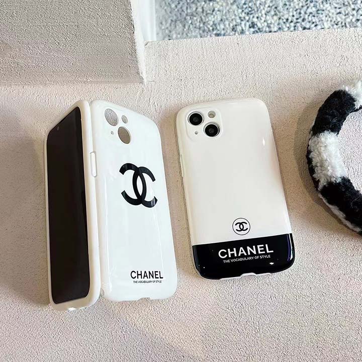 chanel アイフォン14pro携帯ケース ミラー付き